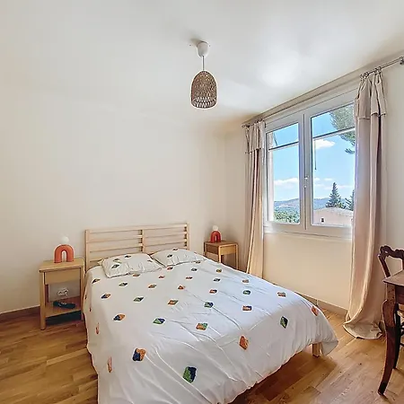 Maison 8 Personnes A *